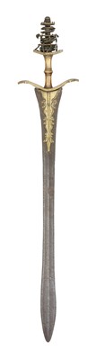 Lot 7 - A SOUTH INDIAN SWORD, LATE 16TH/17TH CENTURY, TAMIL NADU OR TRAVANCORE