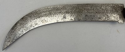 Lot 535 - A SOUTH INDIAN HATCHET (ARUVAL), 17TH/18TH CENTURY, PROBABLY KOCHI, KERALA