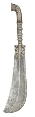 Lot 57 - A FINE SOUTH INDIAN HATCHET (MOPLAH), 18TH/19TH CENTURY, PROBABLY MALABAR, KARNATAKA