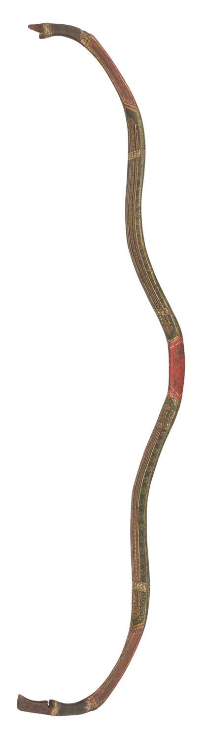 Lot 101 - A NORTHWEST INDIAN RECURVED COMPOSITE BOW, 18TH CENTURY