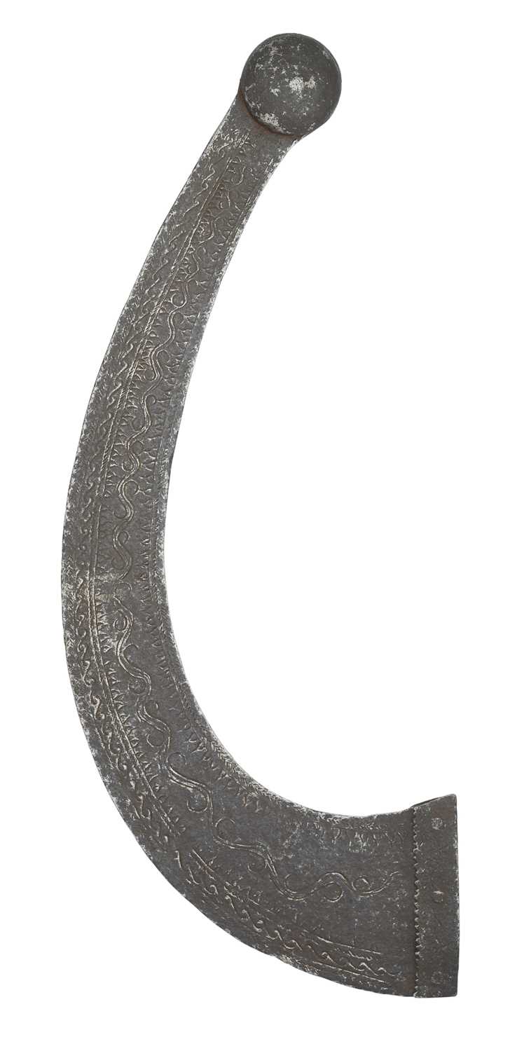 Lot 66 - A SOUTH INDIAN IRON BOOMERANG (VALARI), 17TH/18TH CENTURY, PROBABLY MADURAI, TAMIL NADU