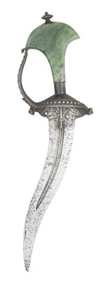 Lot 34 - A SOUTH INDIAN DAGGER (KHANJARLI), 16TH/17TH CENTURY