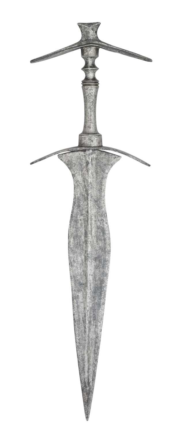 Lot 332 - A NORTH INDIAN DAGGER (JAMADHAR KATAR), 16TH/18TH CENTURY