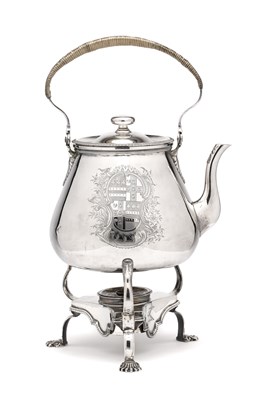 Lot 186 - A GEORGE III SILVER TEA KETTLE ON STAND WITH BURNER, WAKELIN & TAYLOR, LONDON, 1796