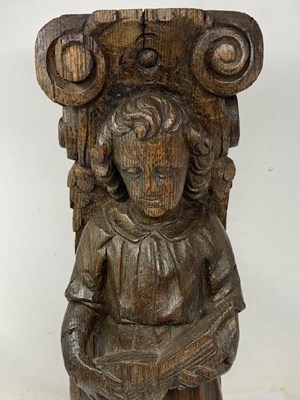 Lot 46 - A PAIR OF OAK ARCHITECTURAL ELEMENTS CARVED AS ANGELS, FLEMISH, 17TH CENTURY