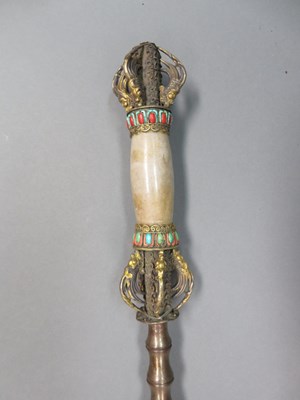 Lot 14 - A TIBETAN STAFF, 19TH CENTURY AND LATER