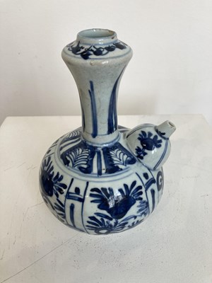 Lot 51 - TWO CHINESE BLUE AND WHITE KENDI, 16/17TH CENTURY