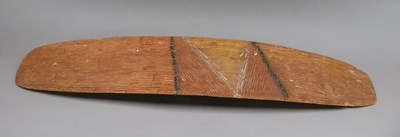Lot 83 - A SOUTH EAST AUSTRALIAN WOODEN PARRYING SHIELD