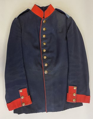 Lot 286 - A GERMAN INFANTRYMAN’S BLUE FULL DRESS TUNIC OF REGIMENT NO. 7