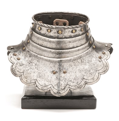Lot 176 - Property from the Estate of Patrick Kelly A RARE ENGLISH COLLAR
