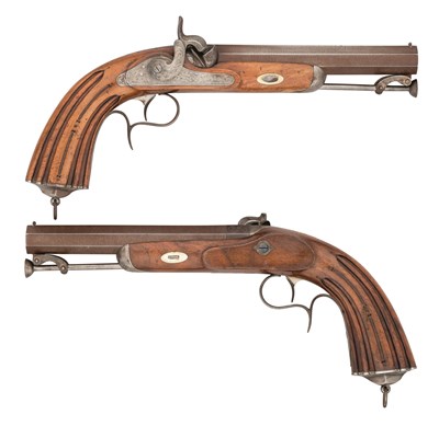 Lot 258 - A PAIR OF CONTINENTAL .700 CALIBRE PERCUSSION RIFLED OFFICER'S PISTOLS