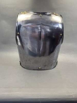 Lot 137 - A COMPOSITE CAVALRY CUIRASS, 19TH CENTURY