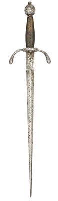 Lot 220 - A GERMAN LEFT-HAND DAGGER, FIRST QUARTER OF THE 17TH CENTURY