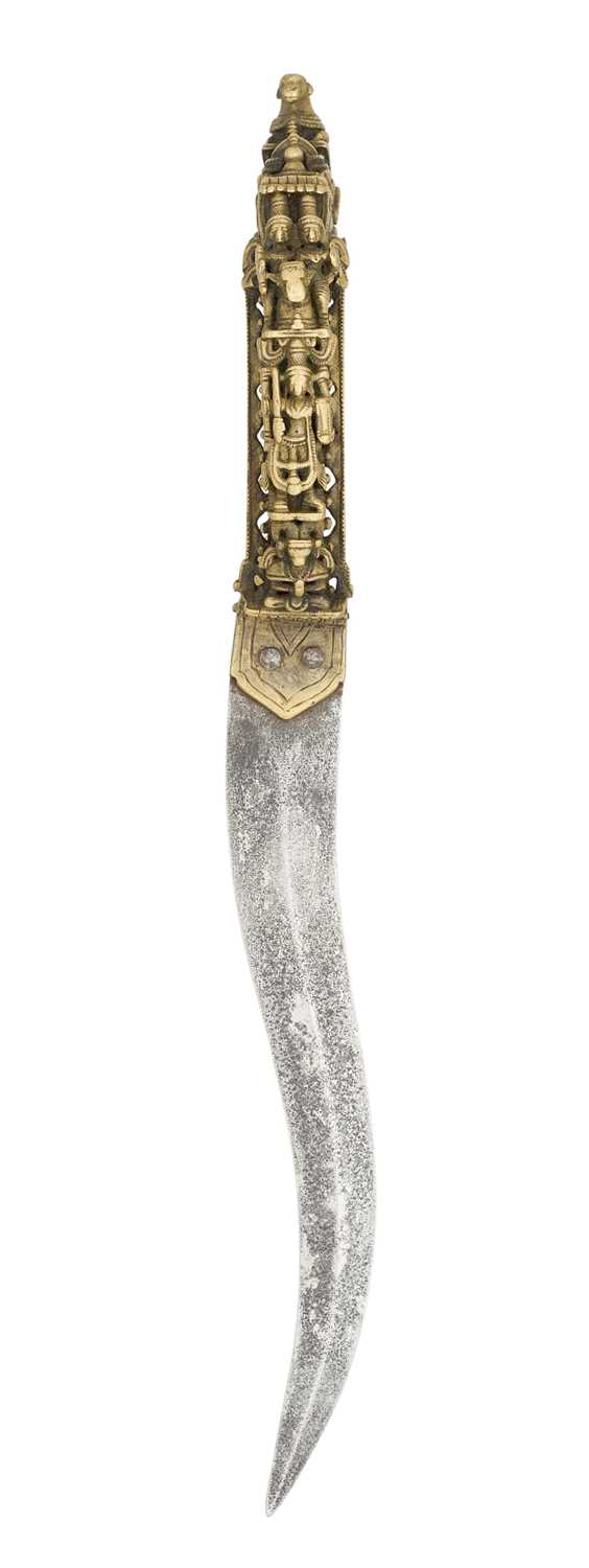 Lot 2 - A FINE SOUTH INDIAN DAGGER (BICHWA), 17TH/18TH CENTURY, POSSIBLY BIDAR, NORTH KARNATAKA