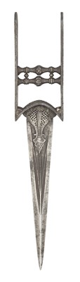 Lot 37 - A SOUTH INDIAN DAGGER (KATAR), 17TH CENTURY, POSSIBLY BIJAPUR, KARNATAKA