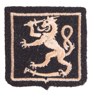 Lot 103 - FINLAND: A FINNISH VOLUNTEER (GERMAN SERVICE) EMBROIDERED SLEEVE SHIELD INSIGNIA