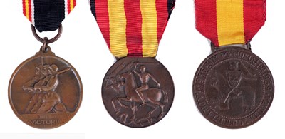 Lot 108 - SPAIN: A CIVIL WAR ITALIAN MEDAL FOR THE LIBERATION AND UNIFICATION OF SPAIN 1936; A SPANISH VIZCAYA