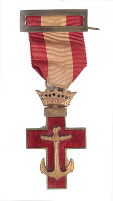 Lot 113 - SPAIN: A SPANISH NAVAL MERIT CROSS