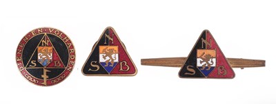 Lot 135 - THREE DUTCH N.S.B. (NEDERLANDS SOCIALISTISCHE BEWEGING) ENAMELED LAPEL BADGES