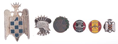 Lot 169 - SPAIN: SIX SPAINISH CIVIL WAR PERIOD FALANGIST METAL AND ENAMEL BUTTON BADGES