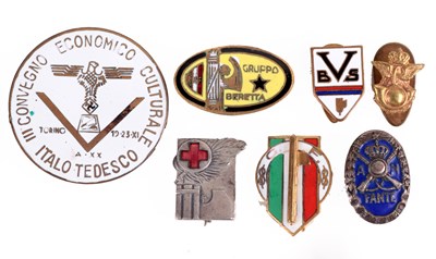 Lot 176 - ITALY: SEVEN SECOND WORLD WAR NATIONALIST ENAMELLED BADGES