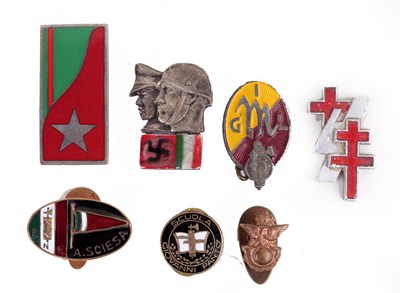 Lot 177 - ITALY: SEVEN SECOND WORLD WAR NATIONALIST ENAMELLED BADGES