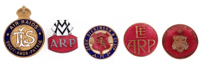 Lot 190 - GREAT BRITAIN: FIVE SECOND WORLD WAR 'HOME FRONT' ARP (AIR RAID PRECUTIONS) METAL AND ENAMEL BADGES