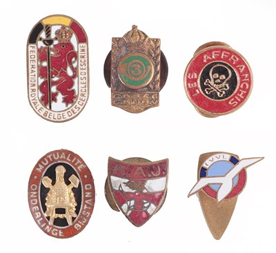 Lot 222 - BELGIUM: SIX SECOND WORLD WAR METAL AND ENAMEL BUTTON HOLE BADGES