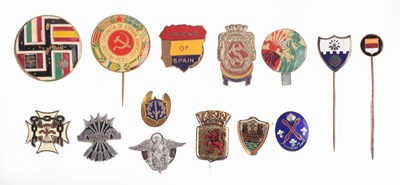Lot 235 - SPAIN: A COLLECTION OF FOURTEEN CIVIL WAR NATIONALIST AND SOCIALIST METAL AND ENAMEL BADGES