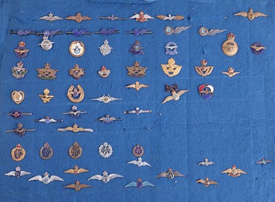 Lot 246 - THE ROYAL FLYING CORPS AND ROYAL AIR FORCE - A COLLECTION OF APPROXIMATELY FIFTY 'SWEETHEART' METAL