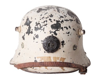 Lot 254 - A MODEL 1927 IRISH FREE STATE STEEL HELMET