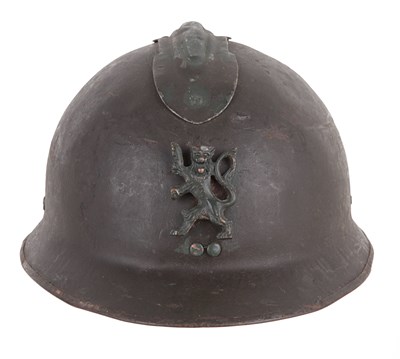 Lot 263 - A FRENCH SECOND WORLD WAR M1926 CASQUE ADRIAN BEARING BELGIAN 'FLANDERN' DEVICE