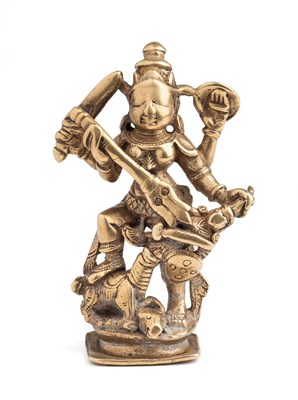 Lot 88 - A SMALL BRONZE FIGURE OF DURGA MAHISASURAMARDINI