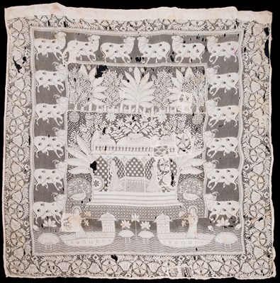 Lot 186 - A COTTON LACE PICHHAVAI