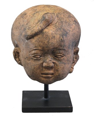 Lot 218 - A MAJAPAHIT HEAD OF A BOY