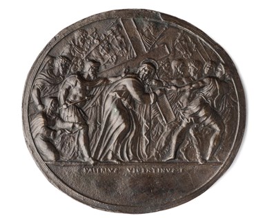 Lot 314 - â’¶ â–¡ A BRONZE PLAQUETTE OF CHRIST CARRYING THE CROSS