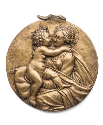 Lot 321 - â’¶ â–¡ A BRONZE PLAQUETTE OF THE MADONNA AND CHILD