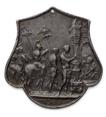 Lot 339 - â’¶ â–¡ A LEAD PLAQUETTE OF MUCIUS SCAEVOLA