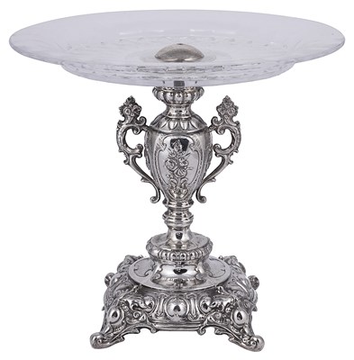 Lot 594 - A GERMAN SILVER TAZZA