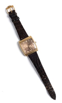 Lot 658 - CORUM, BUCKINGHAM: A GENTLEMAN'S GOLD WRISTWATCH