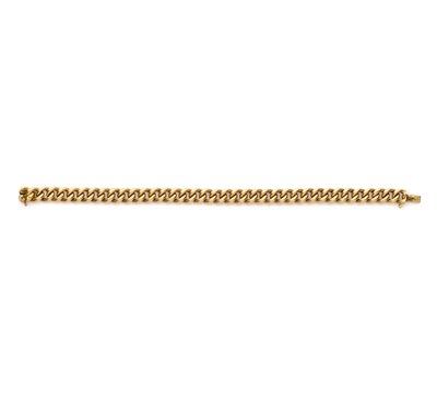 Lot 662 - â’¼ GOLD CHAIN BRACELET