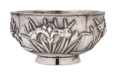 Lot 11 - A JAPANESE SILVER BOWL, WATANABE, YOKOHAMA, MEIJI PERIOD, CIRCA 1905