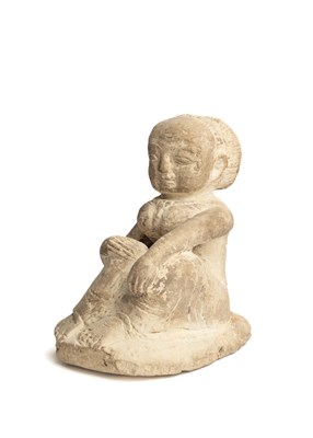 Lot 176 - A MAJAPAHIT PUMICE FIGURE OF A SEATED WOMAN