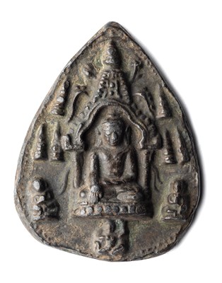 Lot 193 - A PYU BRONZE VOTIVE TABLET