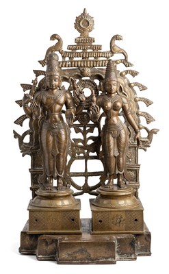 Lot 199 - A LARGE BRONZE COUPLE DEPICTING SIVA AND PARVATI