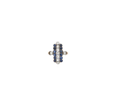 Lot 354 - SAPPHIRE AND DIAMOND RING, 1920s