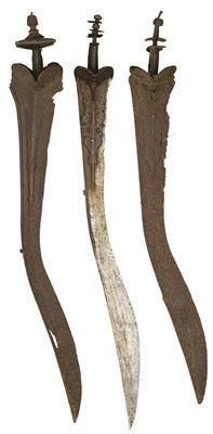 Lot 83 - THREE SOUTH INDIAN MEDIEVAL SWORDS