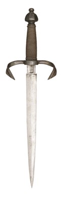 Lot 155 - A LEFT-HAND DAGGER