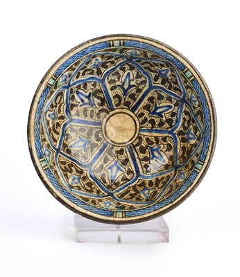 Lot 28 - A 'SULTANABAD' POTTERY BOWL, PERSIA, 13th/14TH CENTURY