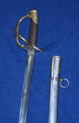 Lot 221 - A CONTINENTAL CAVALRY SWORD